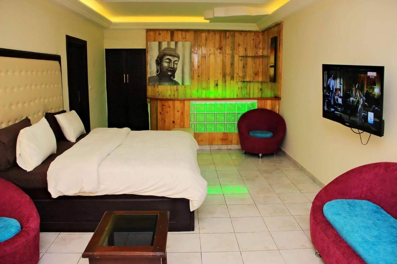 Hotel Saphir Abidjan Kültér fotó