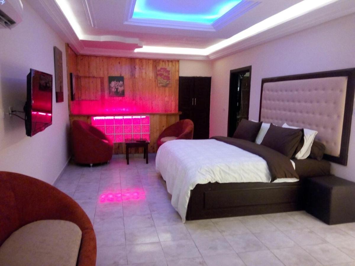 Hotel Saphir Abidjan Kültér fotó