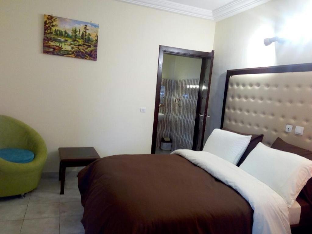 Hotel Saphir Abidjan Kültér fotó