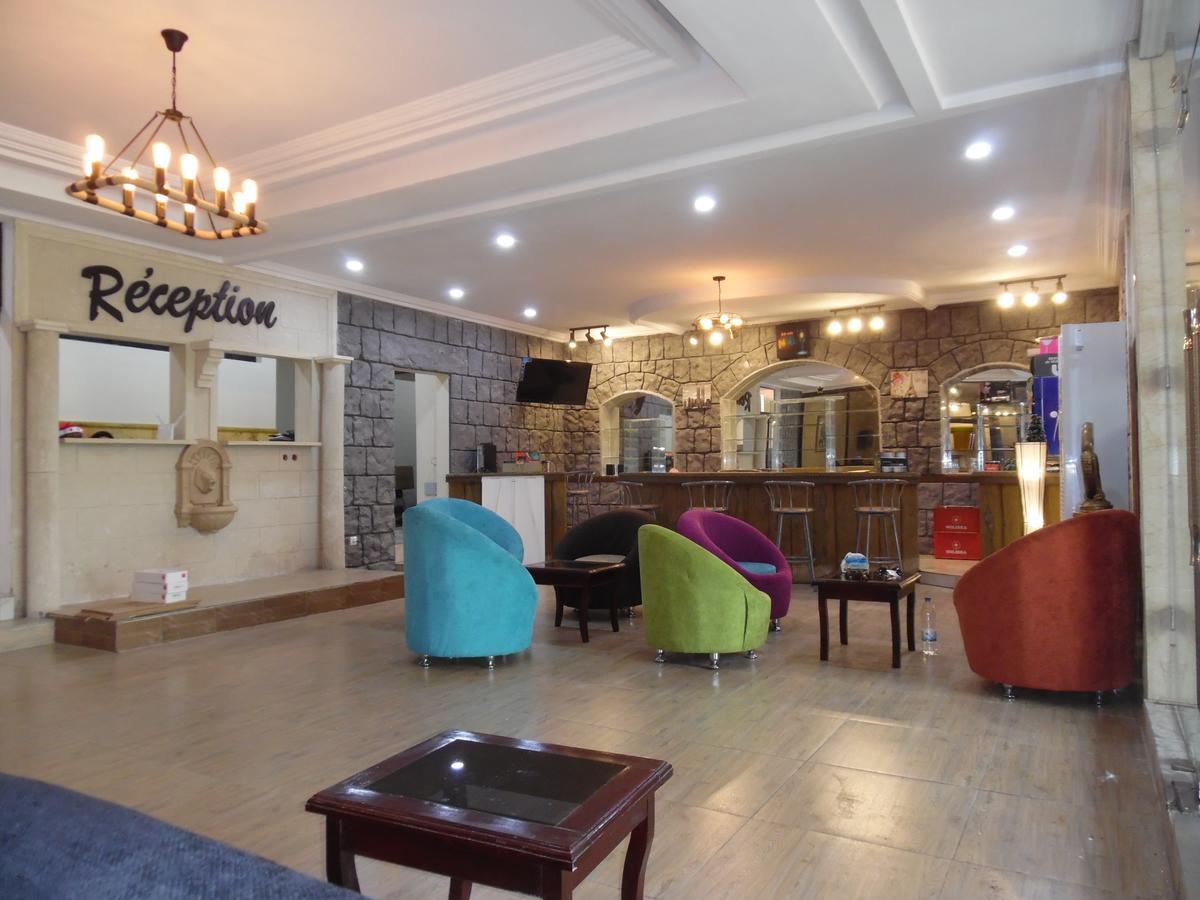 Hotel Saphir Abidjan Kültér fotó