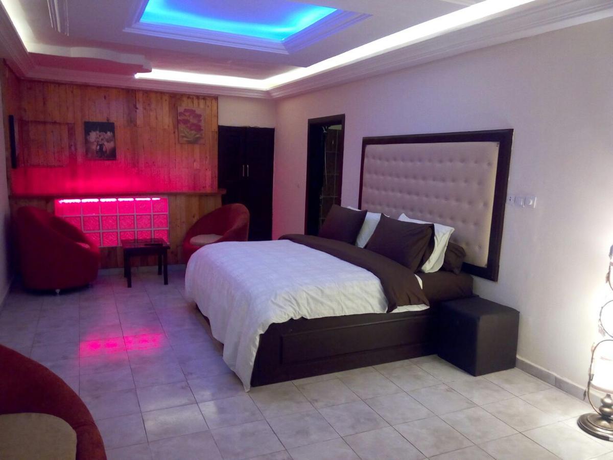 Hotel Saphir Abidjan Kültér fotó
