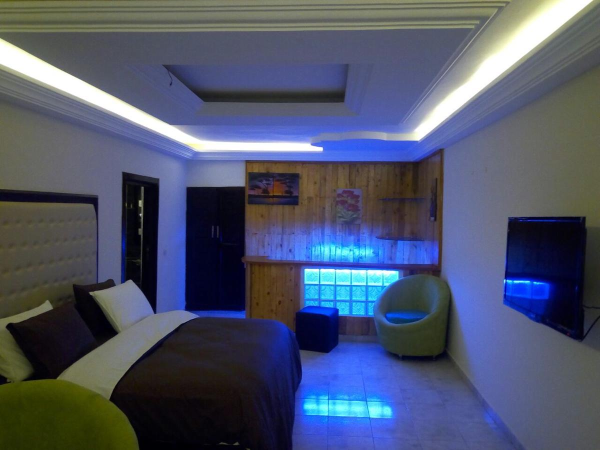 Hotel Saphir Abidjan Kültér fotó