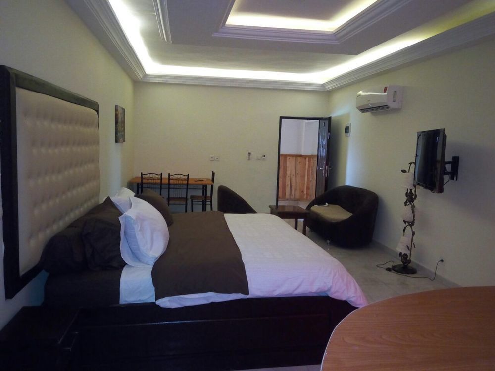 Hotel Saphir Abidjan Kültér fotó