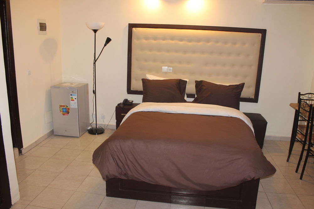 Hotel Saphir Abidjan Kültér fotó